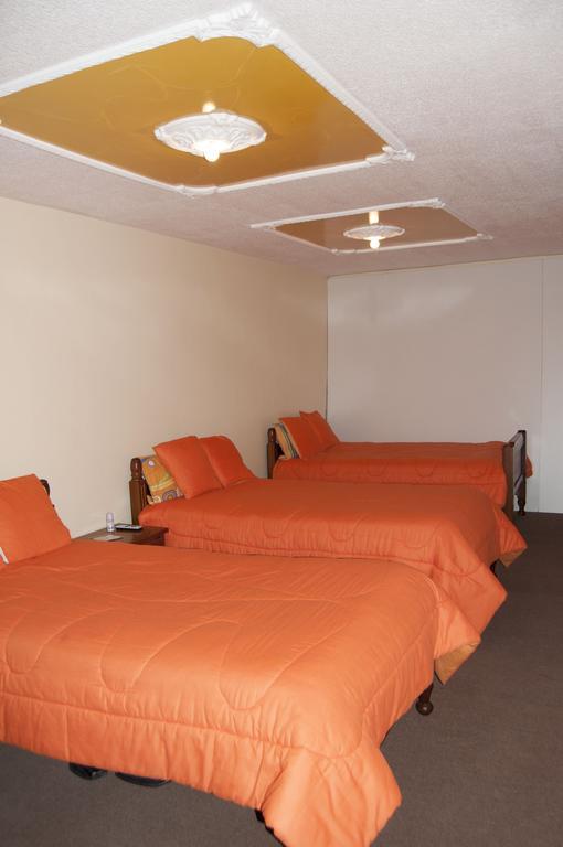 Hotel Residencial El Viajero Tababela Room photo