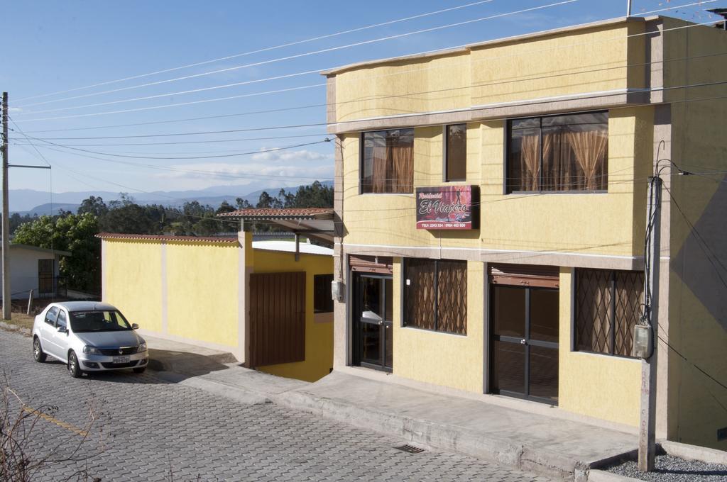 Hotel Residencial El Viajero Tababela Exterior photo